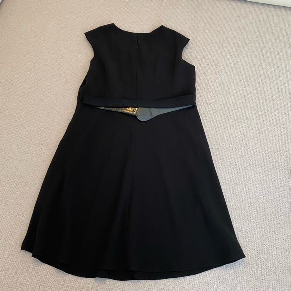 LBD ALERT! - Picture 2 of 3